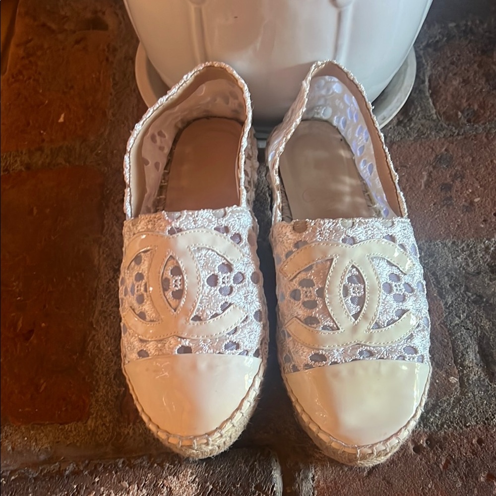 Chanel White Lace Espadrilles